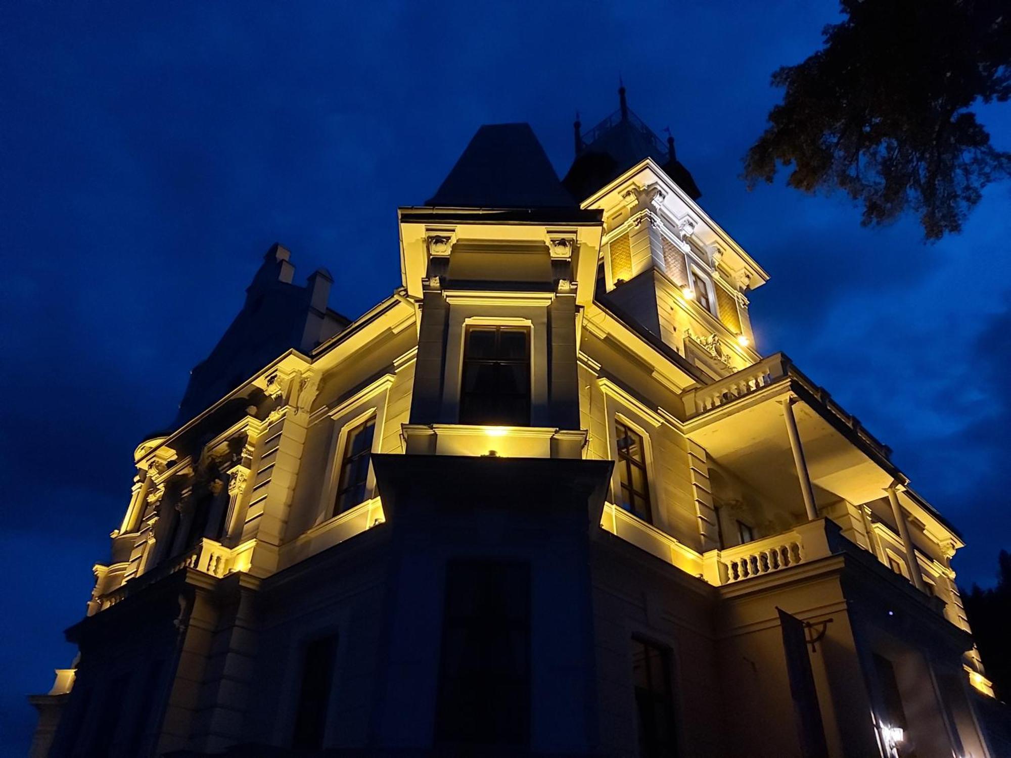 Hotel Chateau Cihelny Karlovy Vary Extérieur photo