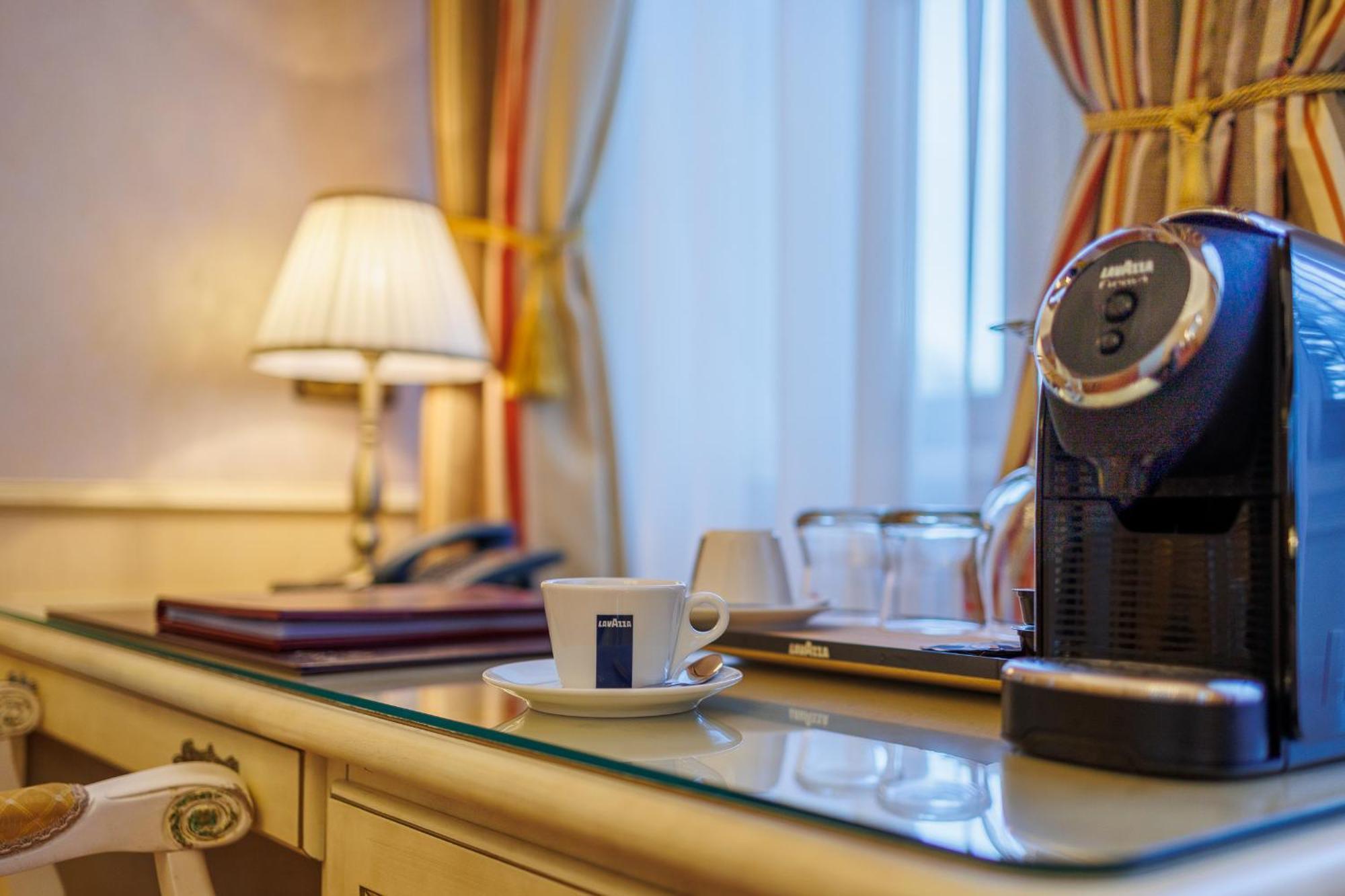 Hotel Chateau Cihelny Karlovy Vary Extérieur photo